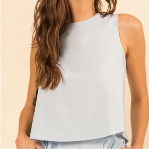 Wayre boxy shift and snap tank light blue size small NWOT